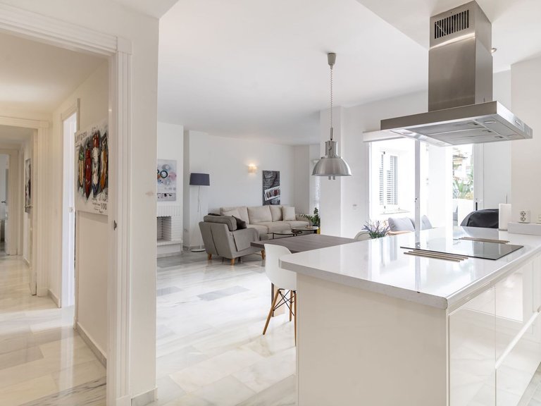 Apartment for Sale in Marbella, Malaga 8