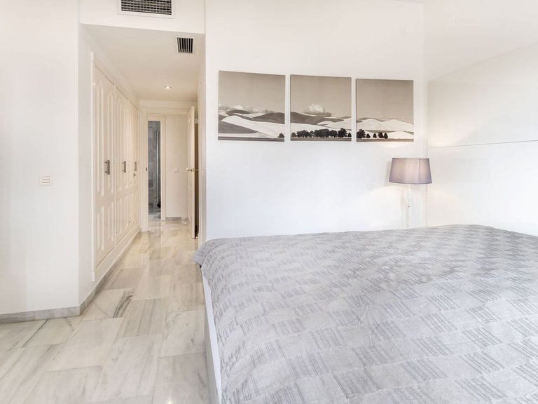 Apartment for Sale in Marbella, Malaga 12