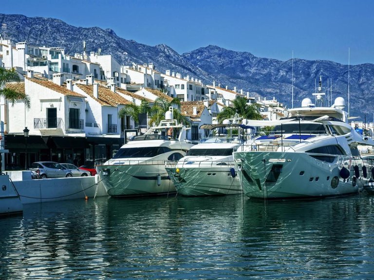 Town House for Sale in Marbella, Malaga 29