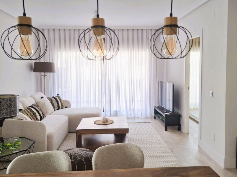 Spacious 3-Bedroom Apartment in Nueva Andalucia, Marbella 4
