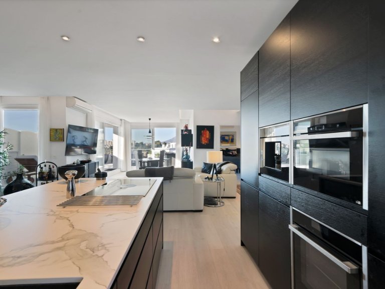 Apartment for Sale in San Pedro De Alcantara, Malaga 12