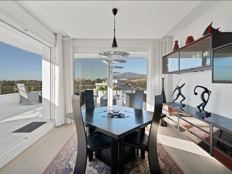 Apartment for Sale in San Pedro De Alcantara, Malaga 11