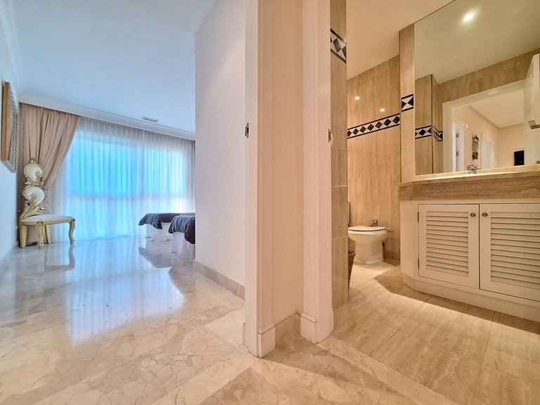 Town House for Sale in Marbella, Malaga, Nueva Andalucia 13