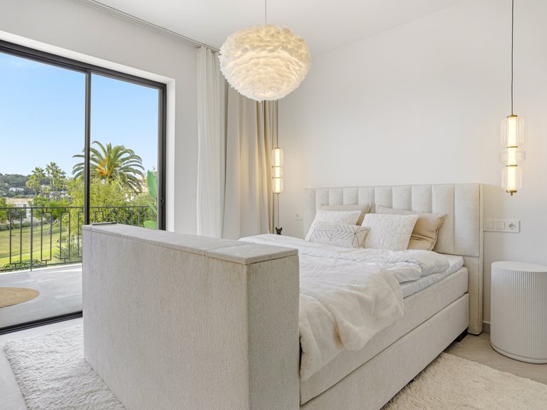 Town House for Sale in Marbella, Malaga, Nueva Andalucia 11