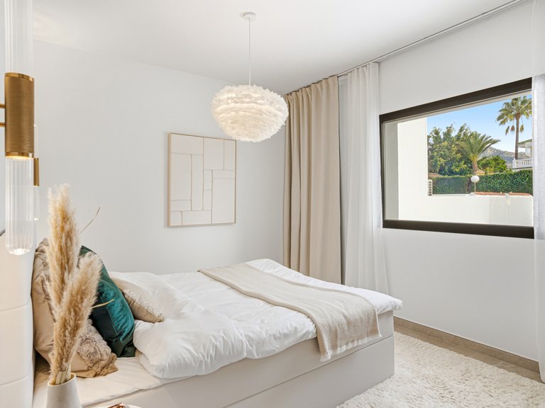 Town House for Sale in Marbella, Malaga, Nueva Andalucia 20