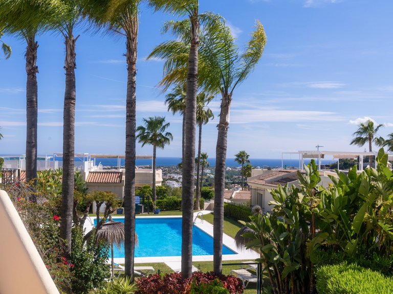 Town House for Sale in Benahavis, Malaga 35