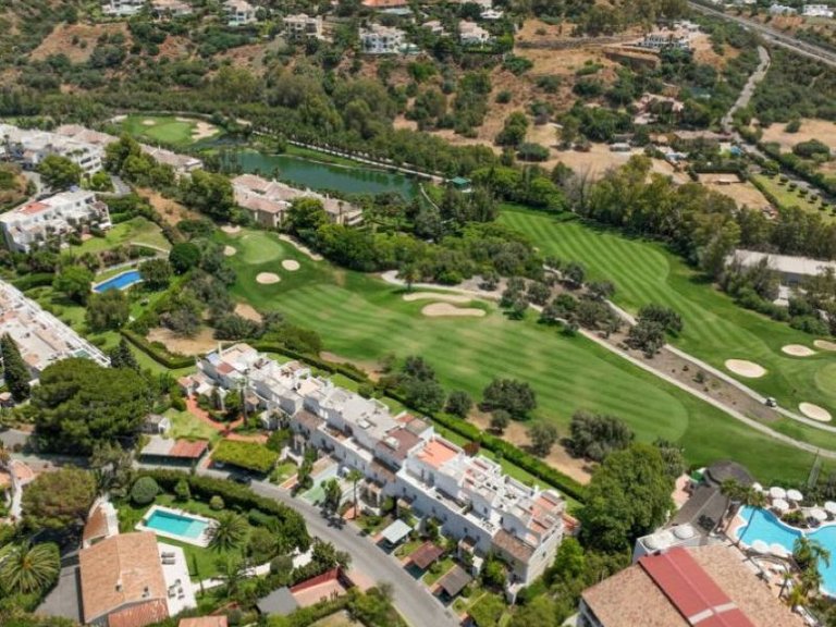 Town House for Sale in Benahavis, Malaga, La Quinta 34