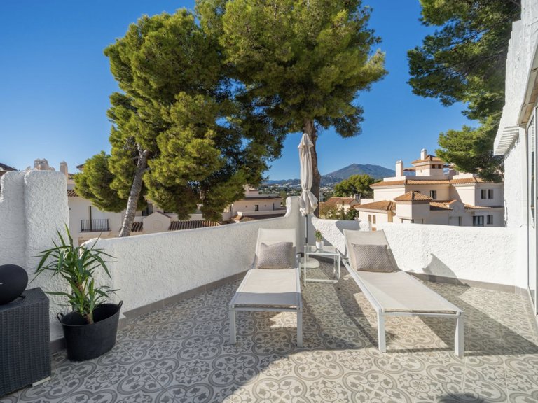 Town House for Sale in Marbella, Malaga, Nueva Andalucia 6