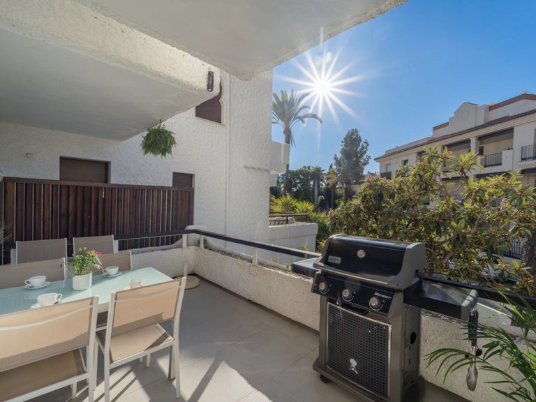 Town House for Sale in Marbella, Malaga, Nueva Andalucia 20