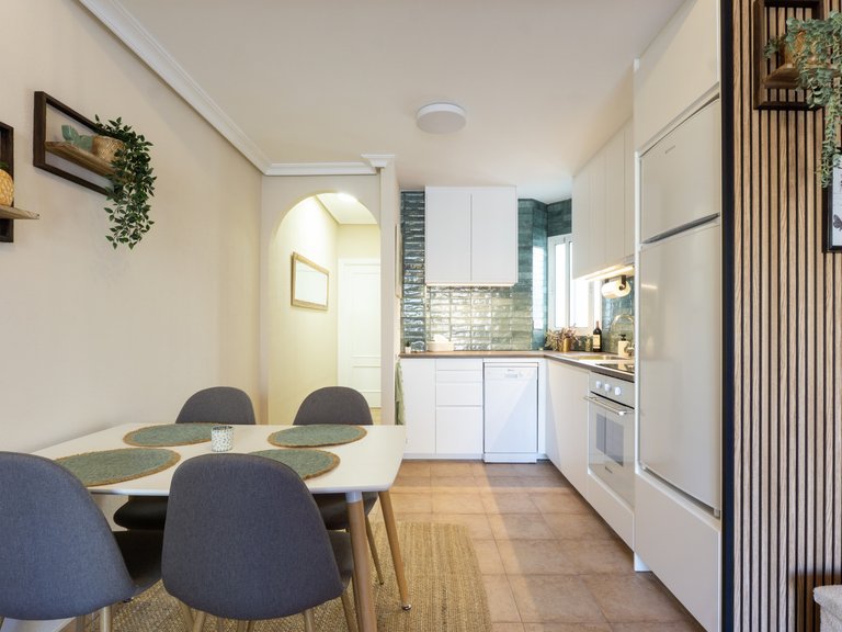 Penthouse for sale in Torrevieja, Alicante 1