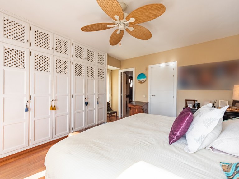 Semi-detached house for sale 17