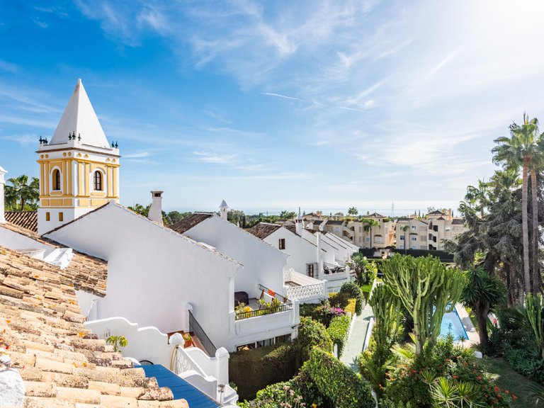 Semi-detached house for sale 3