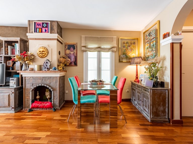 Semi-detached house for sale 8