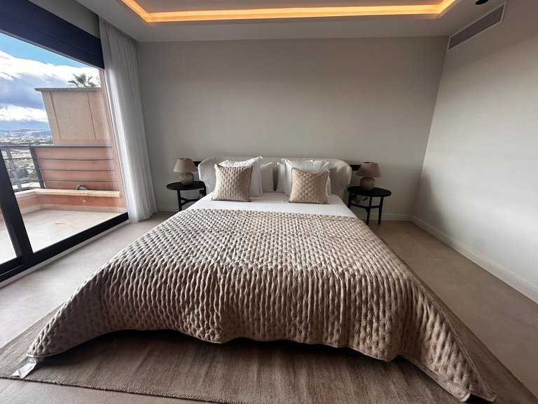 Apartment for Sale in Marbella, Malaga 10