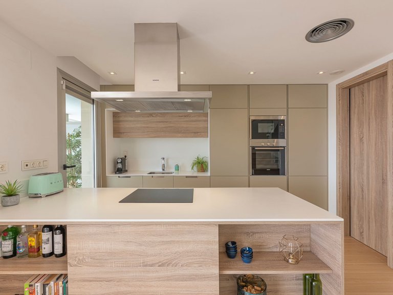 Town House for Sale in Benahavis, Malaga 29