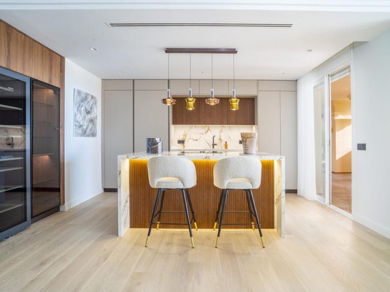 Apartment for Sale in Marbella, Malaga 39