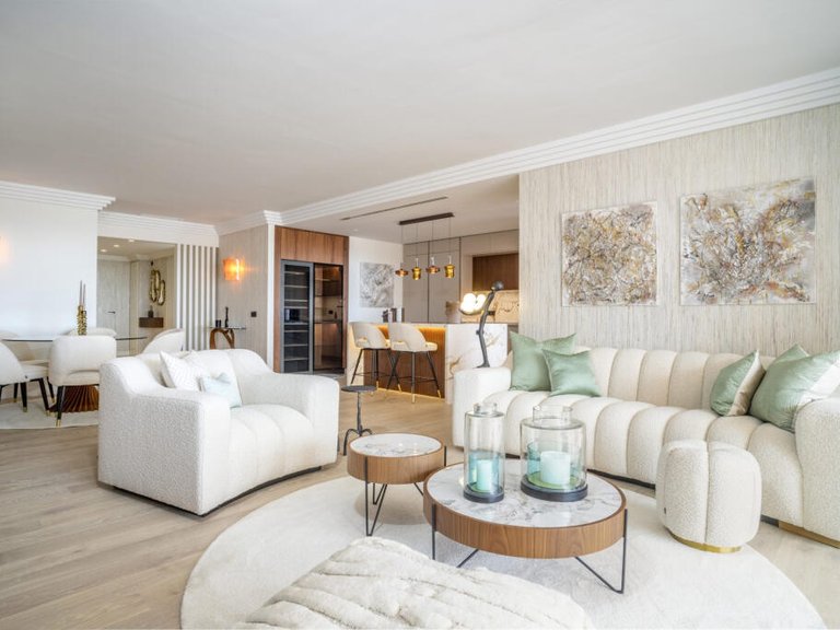 Apartment for Sale in Marbella, Malaga 1