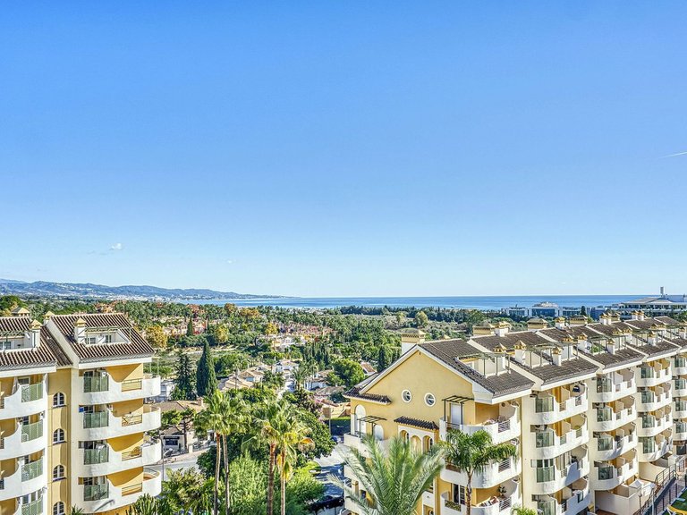 Apartment for Sale in Marbella, Malaga 26