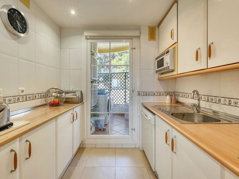 Apartment for Sale in Marbella, Malaga 22