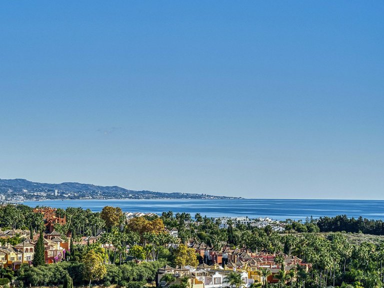 Apartment for Sale in Marbella, Malaga 30