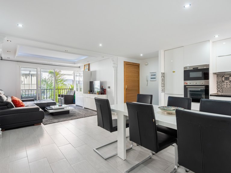 Apartment for sale in Fuengirola, Malaga 14