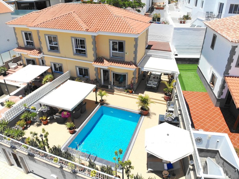 Villa for Sale in Mogan, Las Palmas 39
