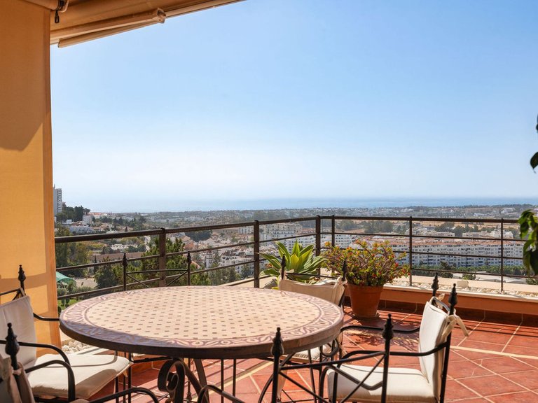 Apartment for Sale in Marbella, Malaga 10
