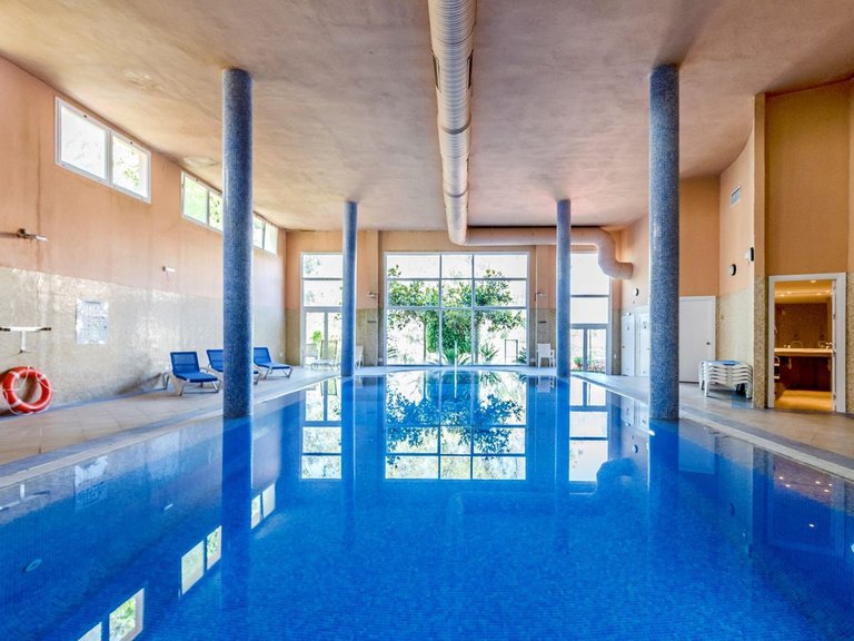 Apartment for Sale in Marbella, Malaga, Nueva Andalucia 28