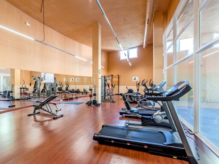 Apartment for Sale in Marbella, Malaga, Nueva Andalucia 27