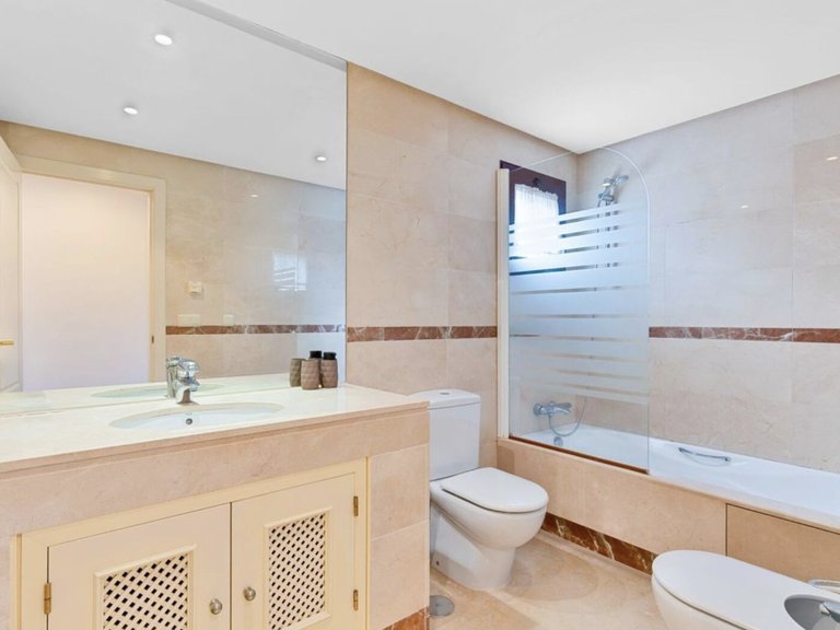 Appartement te koop 8