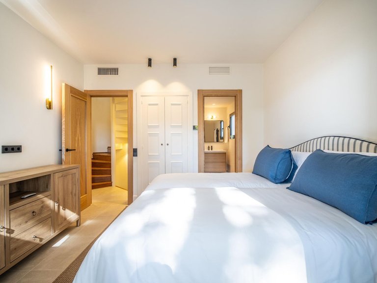 Town House for Sale in Marbella, Malaga 13