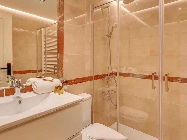 Apartment for Sale in Marbella, Malaga 2