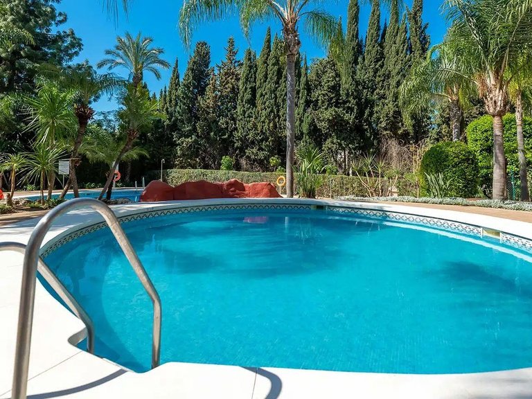 Apartment for Sale in Marbella, Malaga 18