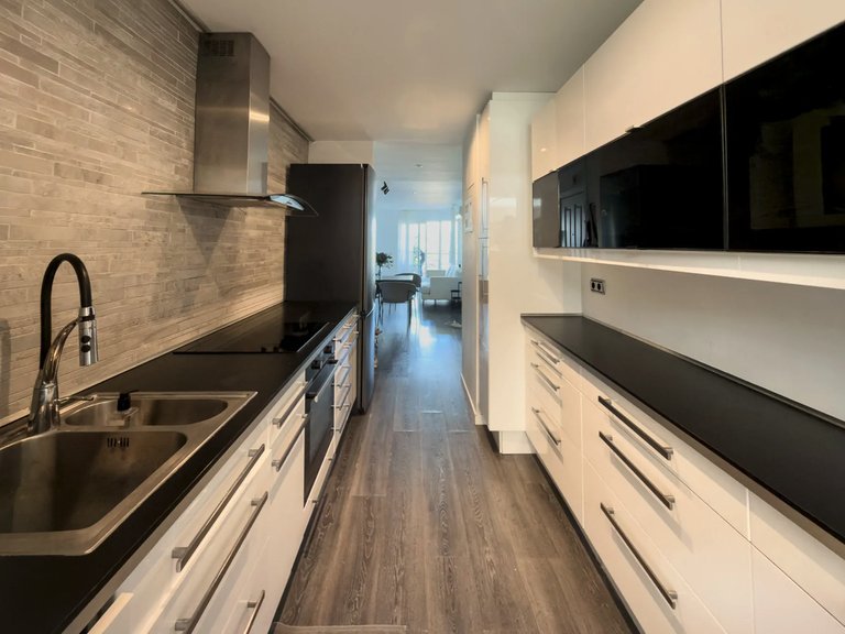 Apartment for Sale in Marbella, Malaga 7