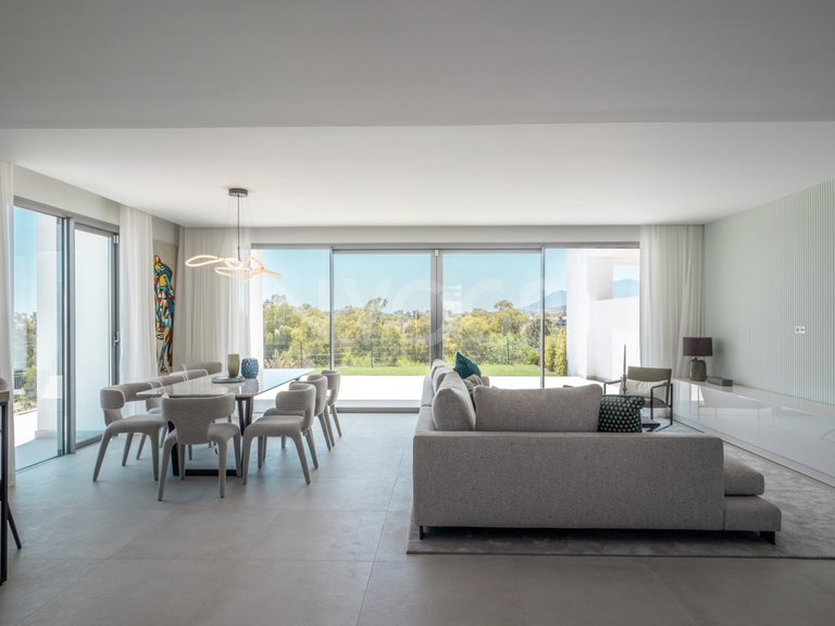 Treetops Villa 12 – Modern Elegans med Panoramautsikt 8