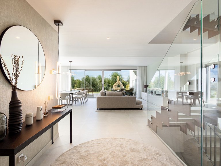 Treetops Villa 12 – Modern Elegans med Panoramautsikt 10