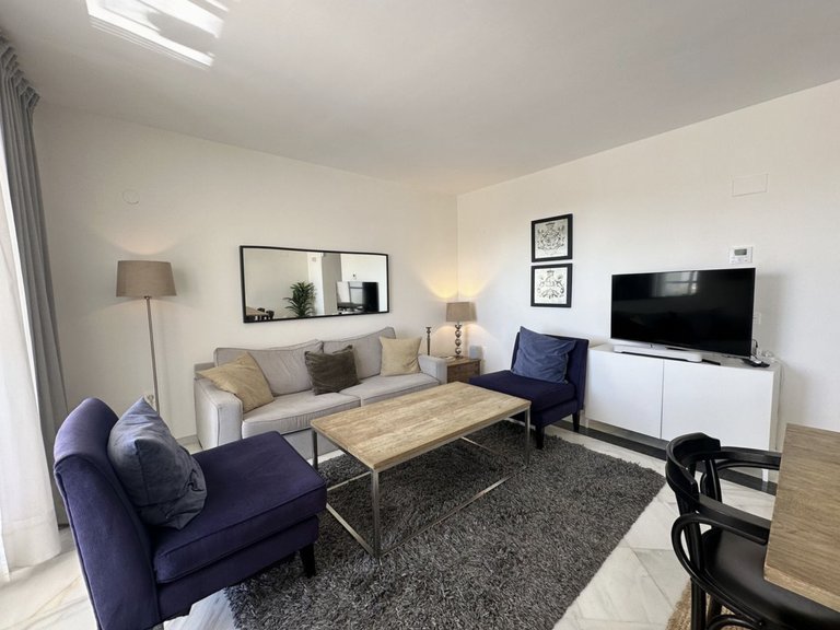 Town House for Sale in Marbella, Malaga, Nueva Andalucia 4