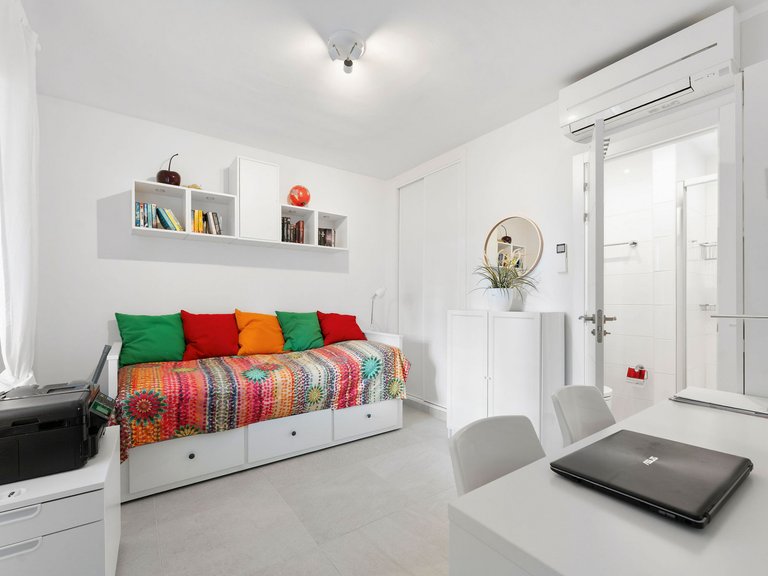 Apartment for Sale in Marbella, Malaga 16