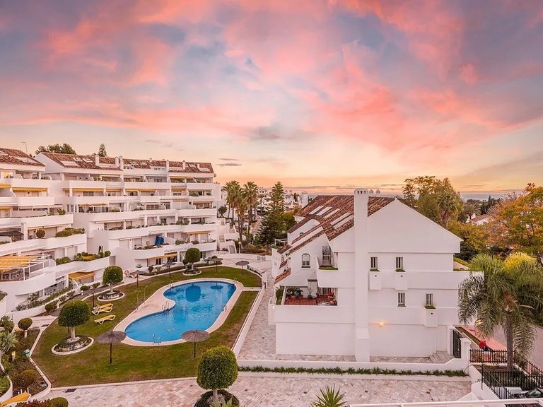 Town House for Sale in Marbella, Malaga 19