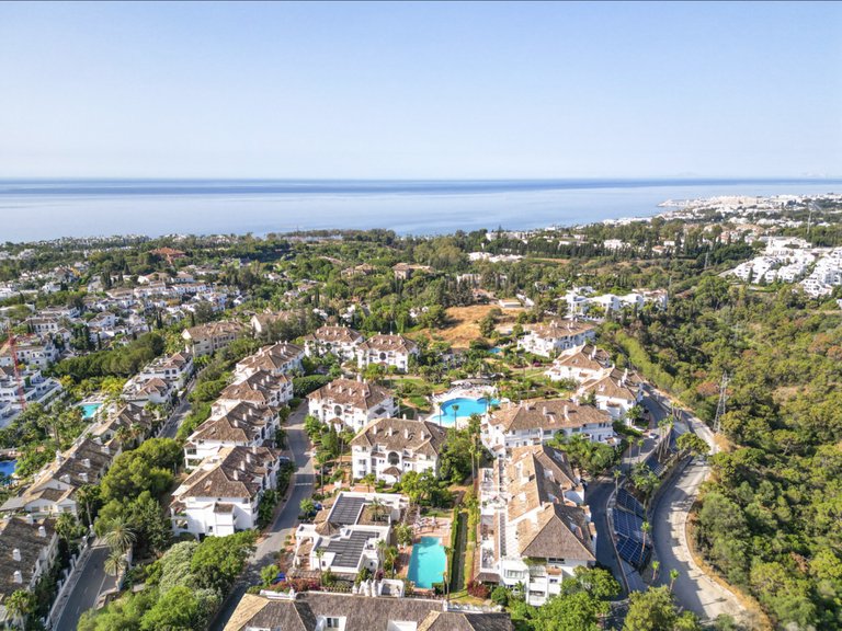 Town House for Sale in Marbella, Malaga 17