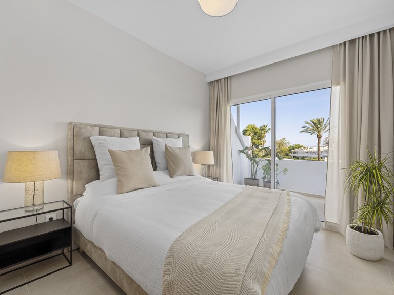 Town House for Sale in Marbella, Malaga 15