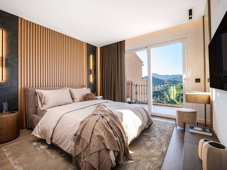 Town House for Sale in Benahavis, Malaga 15