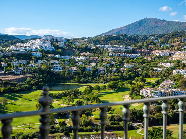 Town House for Sale in Benahavis, Malaga 27