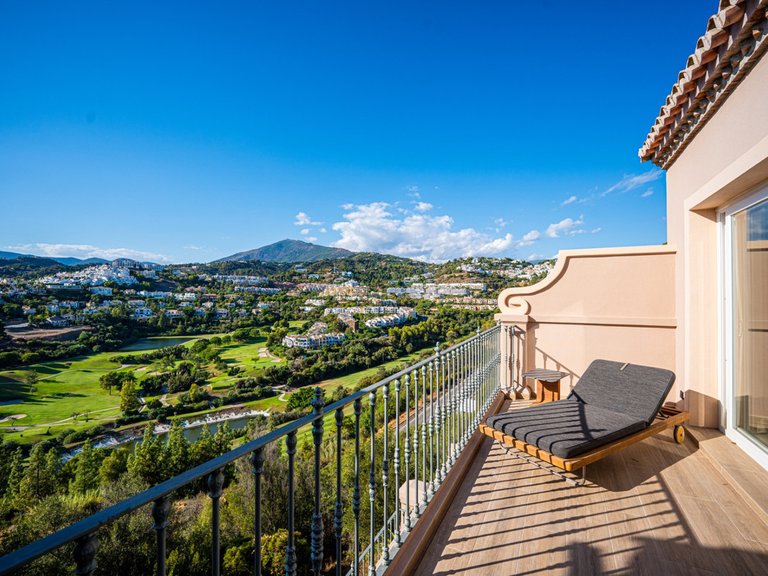 Town House for Sale in Benahavis, Malaga 6