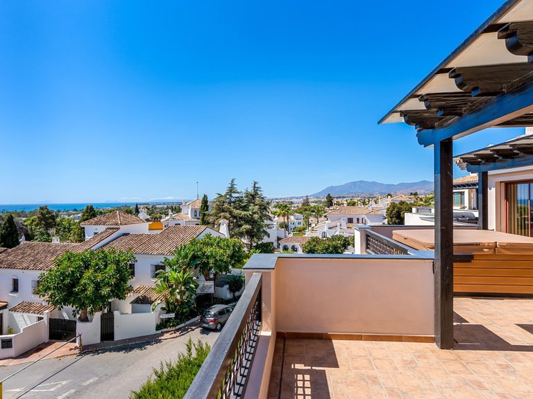 Penthouse for Sale in Marbella, Malaga 3