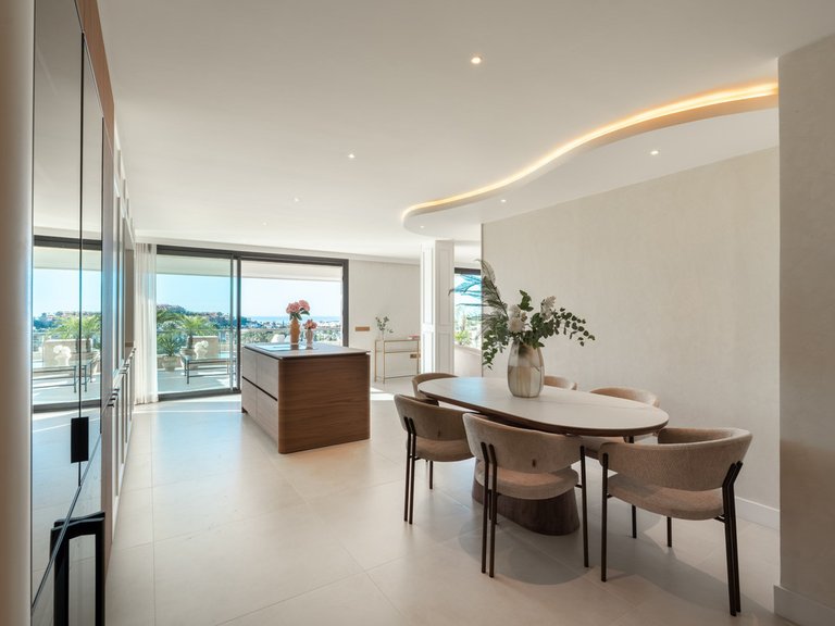 Apartment for Sale in Marbella, Malaga 10