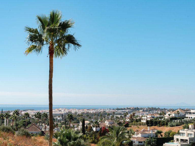 Apartment for Sale in Marbella, Malaga 18