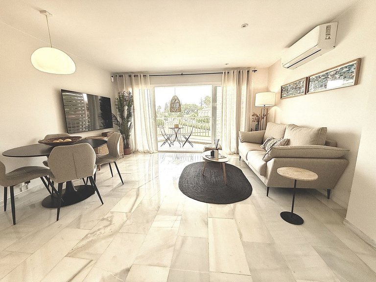 Apartment for Sale in San Pedro De Alcantara, Malaga 12