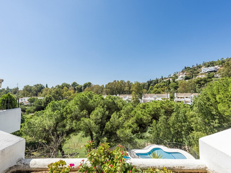 Apartment for Sale in Benahavis, Malaga 19