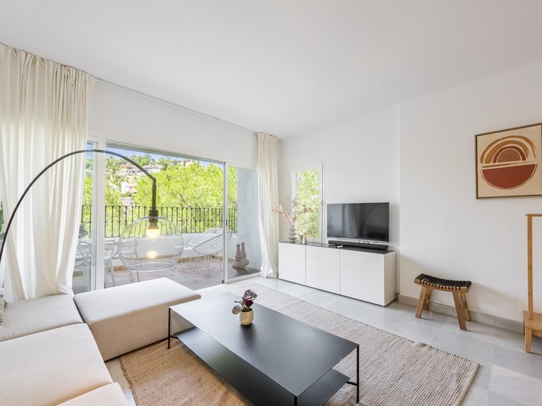 Apartment for Sale in Benahavis, Malaga 2